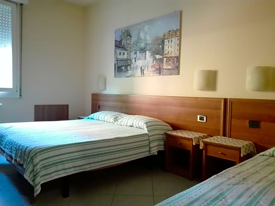 Фото Stazione Centrale