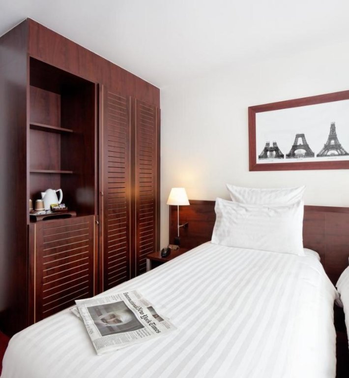 Фото Mercure Paris Gare Montparnasse Tgv