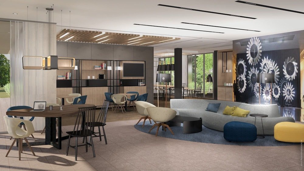 Фото Courtyard by Marriott Paris Porte de Versailles