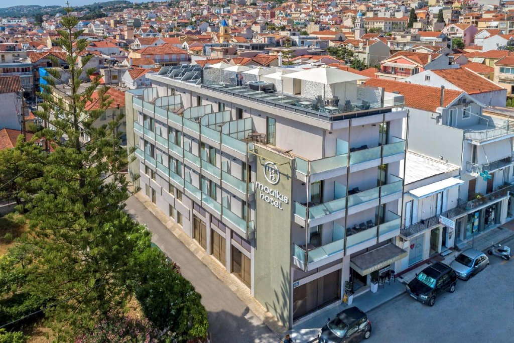 Фото Mouikis Hotel