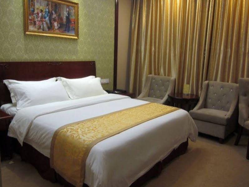 Фото Vienna Hotel Suzhou