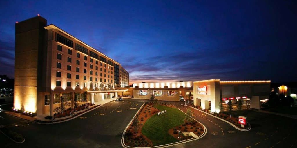 Фото Harrah's Metropolis Hotel & Casino