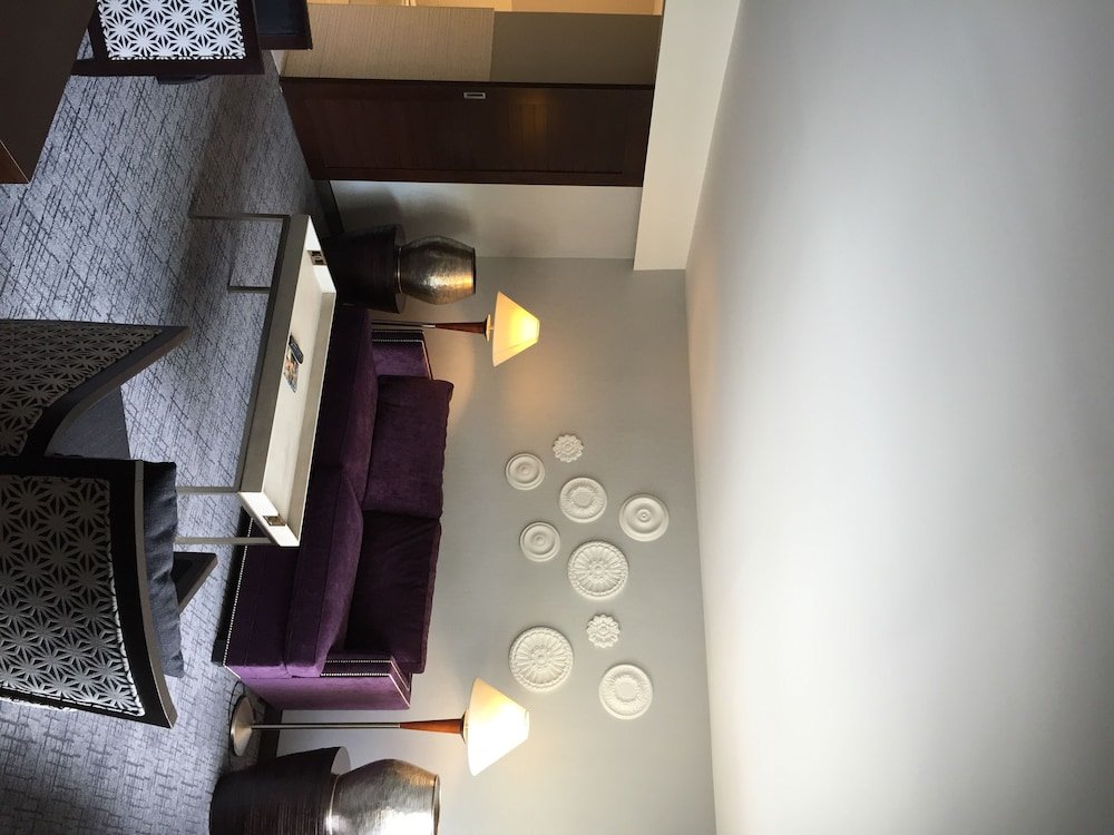 Фото Royal Regency Hotel