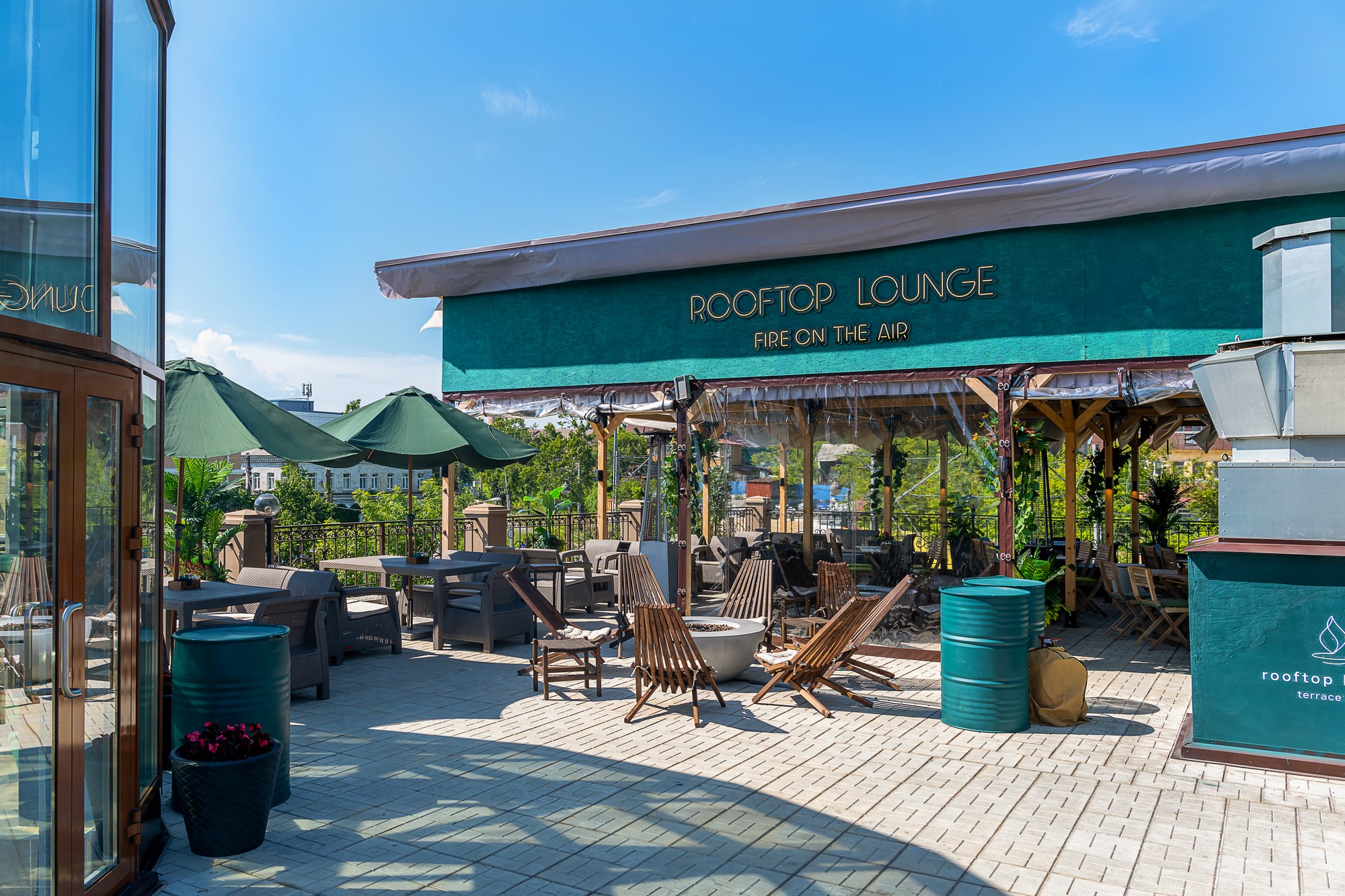 Фото V Hotel&Rooftop Lounge