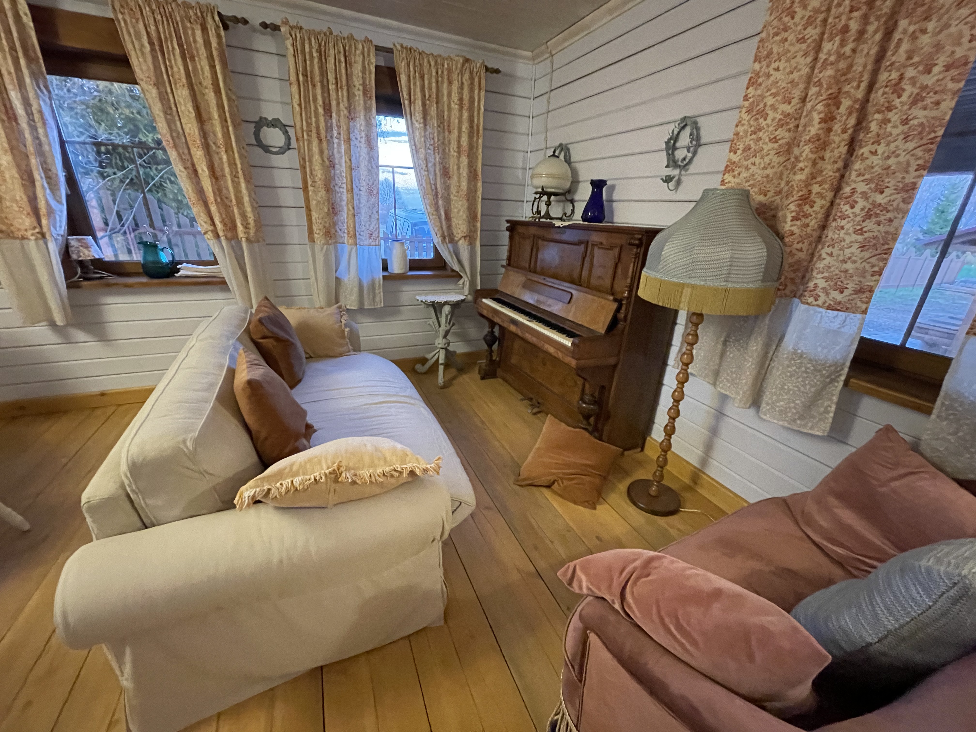 Фото Дом Ларди