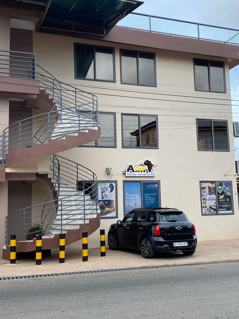 Travel agency A Sky Airline, Accra, photo