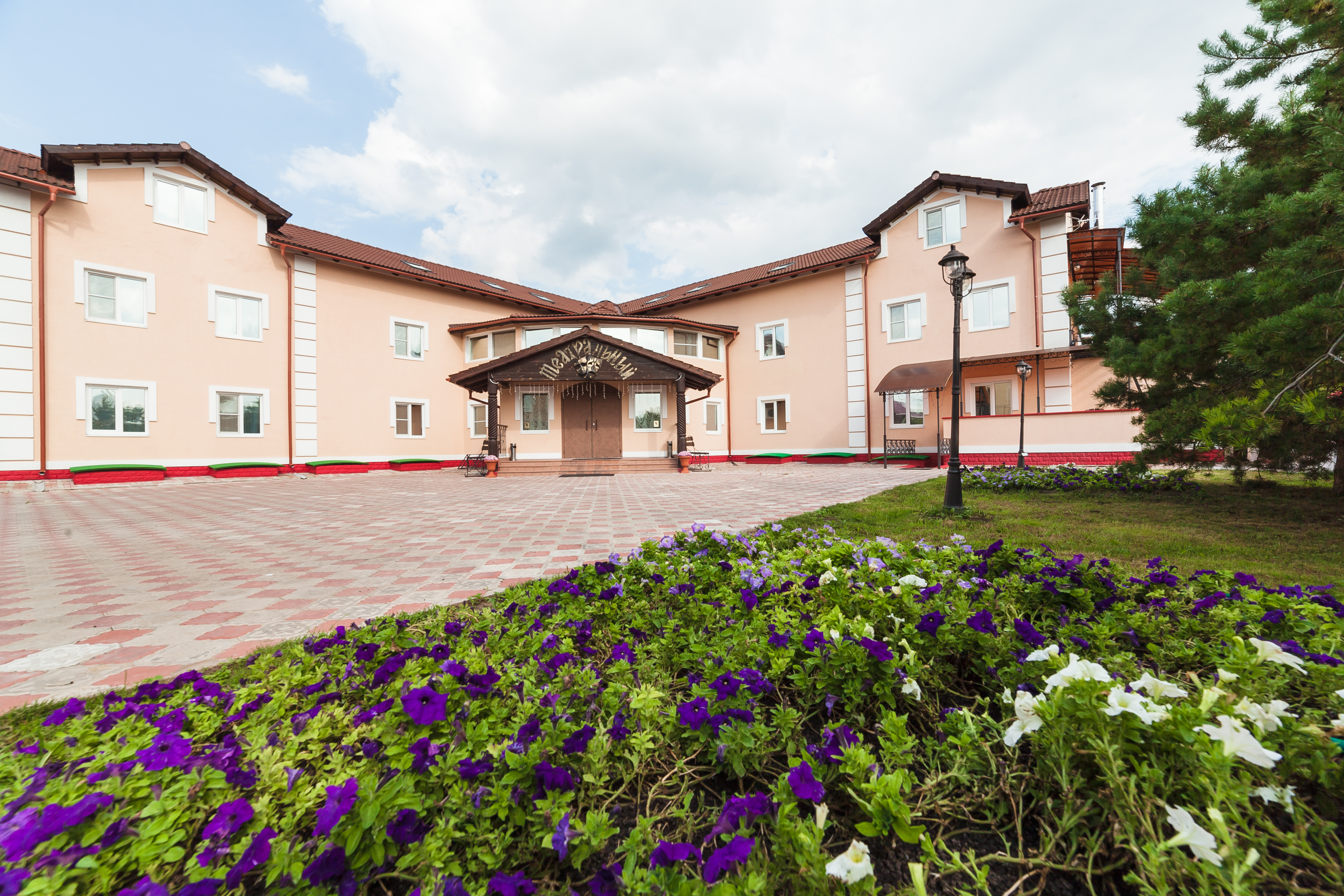 Фото Театральный