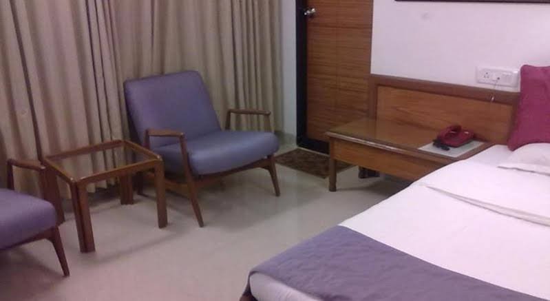 Фото Hotel Kemps Corner