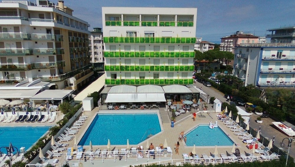 Фото Hotel Bristol