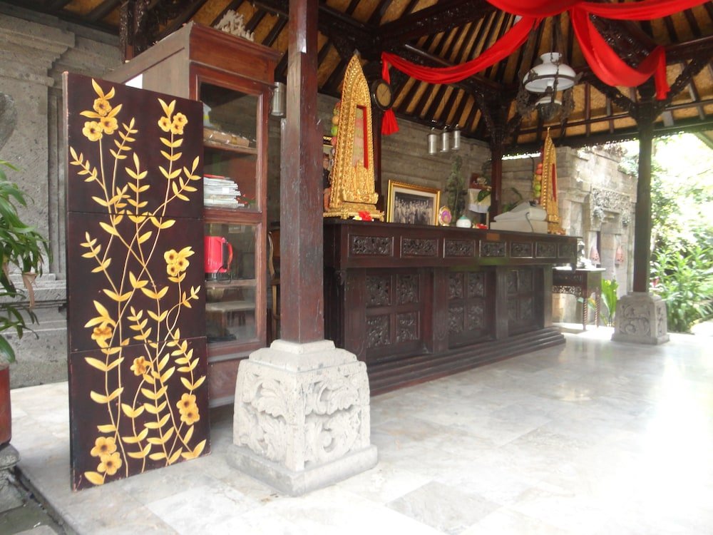 Фото Monkey Forest Bungalow