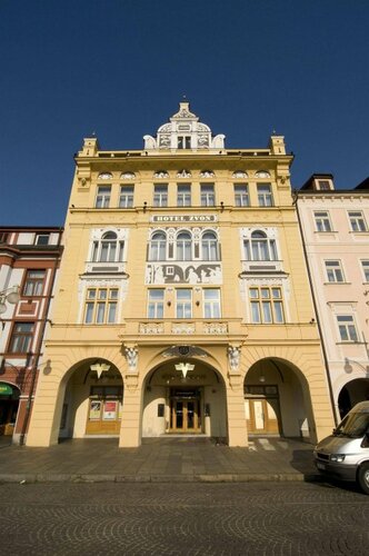 Гостиница Zvon Design Suites в Ческе-Будеёвице