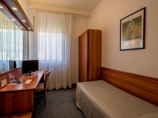 Фото Hotel Everest