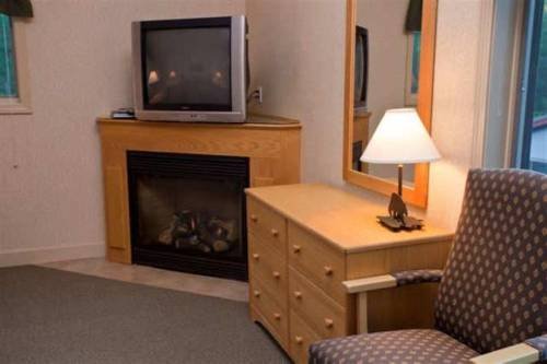 Фото Attitash Mountain Village