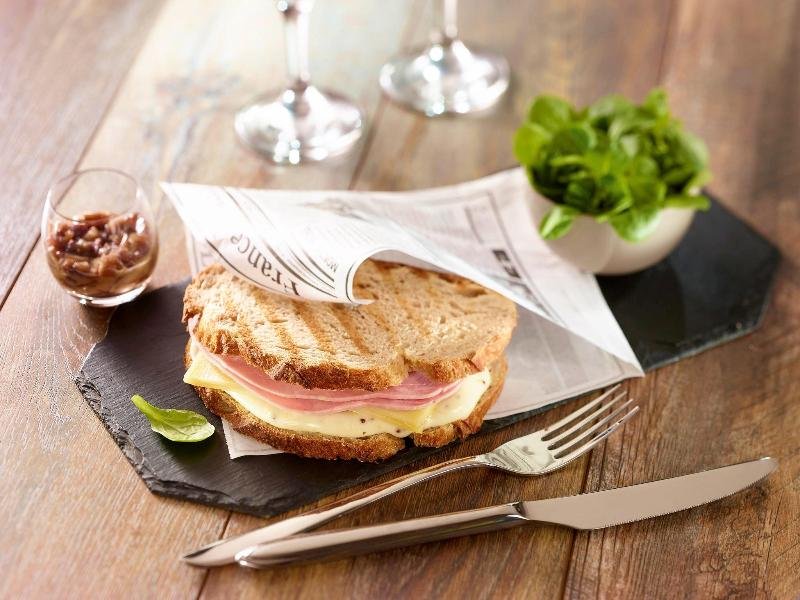 Фото Ibis budget Clermont-Ferrand Nord Riom