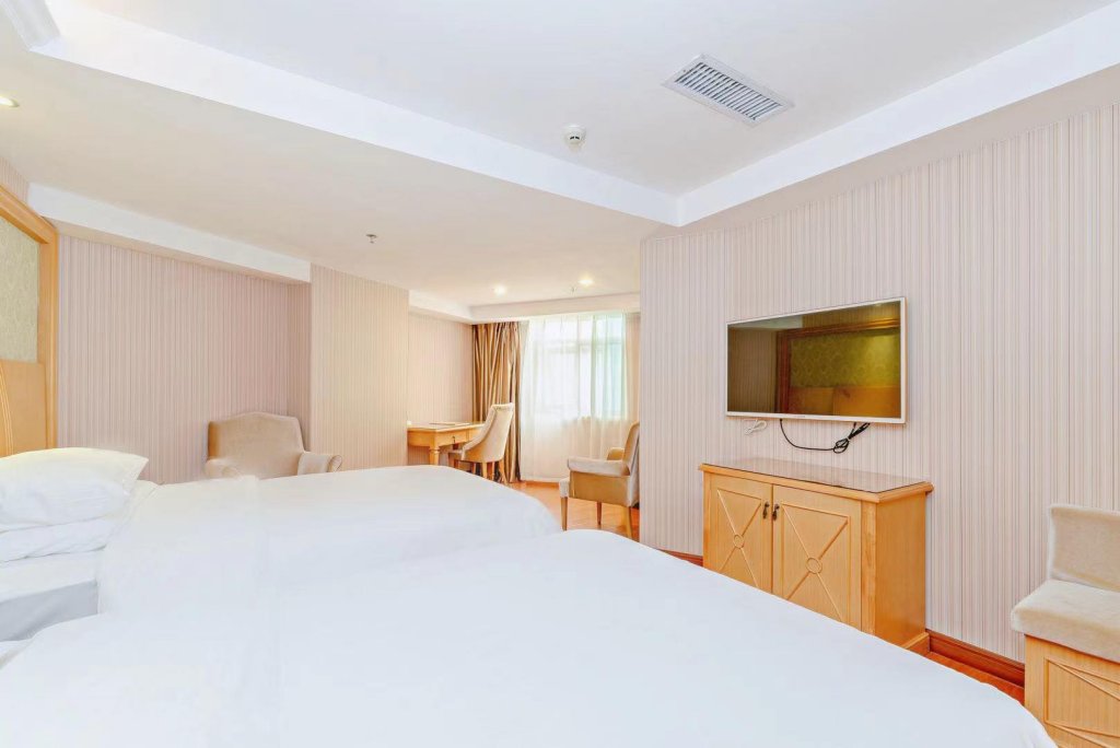 Фото Vienna 3 Best Hotel Guangzhou Guangzhou Tower