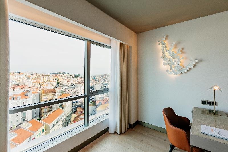 Фото Epic Sana Marquês Hotel