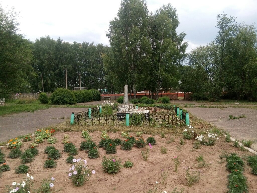 Monument, memorial Воинам-землякам, погибшим на фронтах Великой Отечественной войны, Udmurt Republic, photo