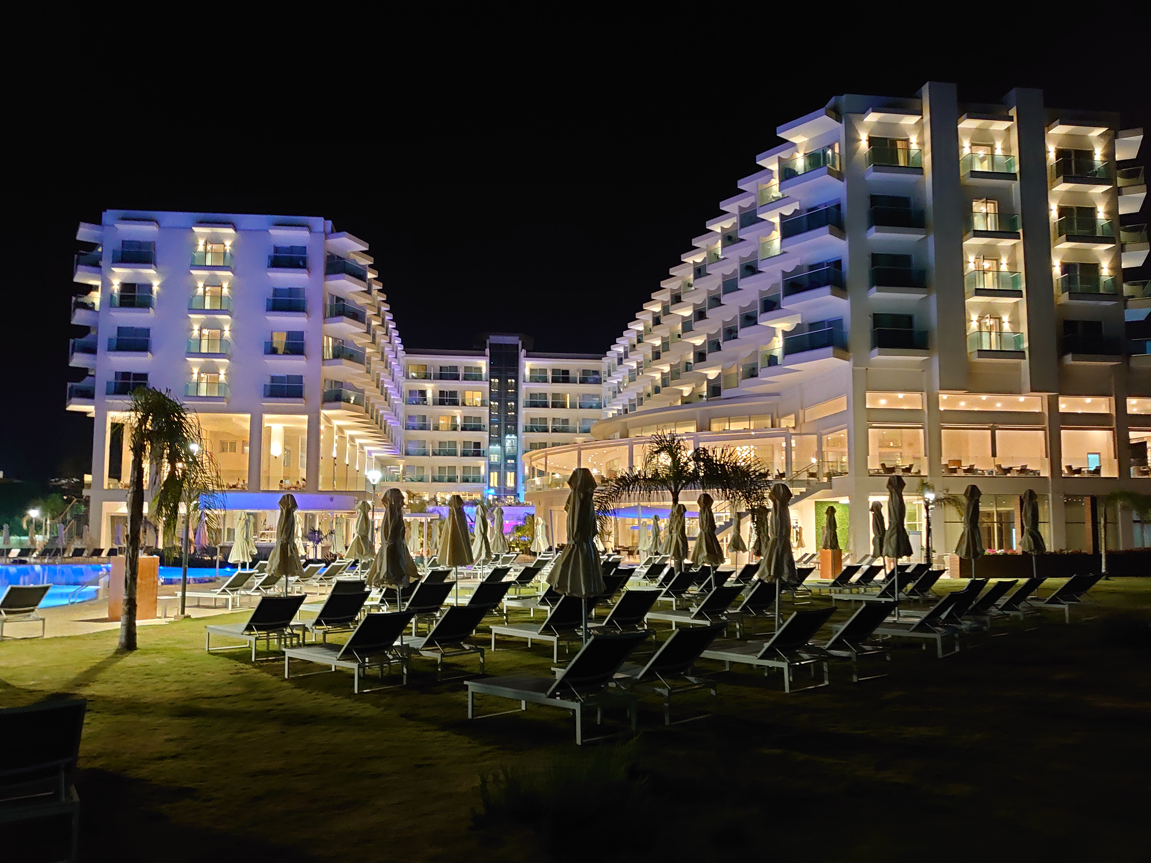 Фото Отель Nissi Beach Resort