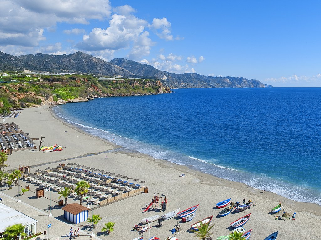 Фото Olée Nerja Holiday Apartments