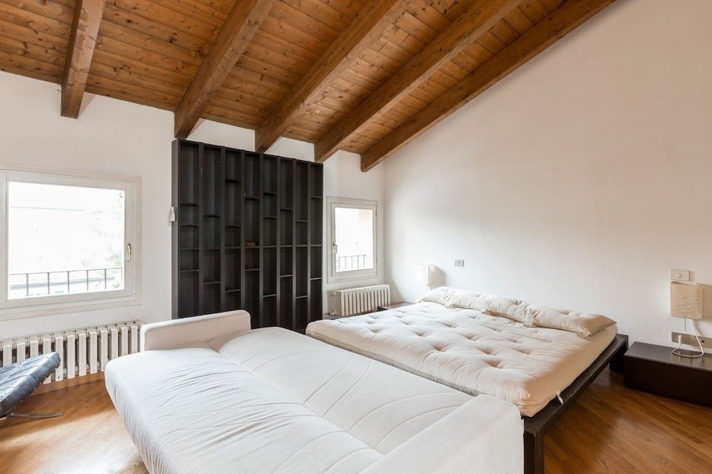 Фото Appartamento Emilia Levante 2