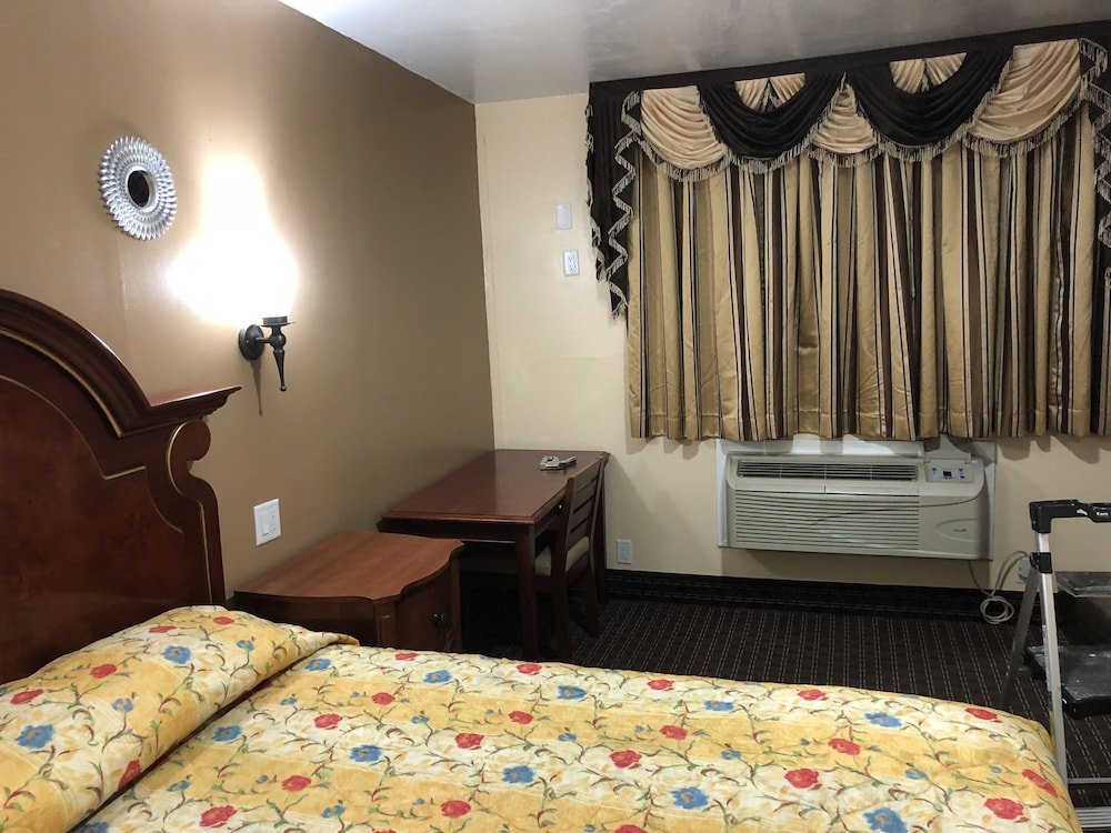 Фото A Fisher's Inn Motel