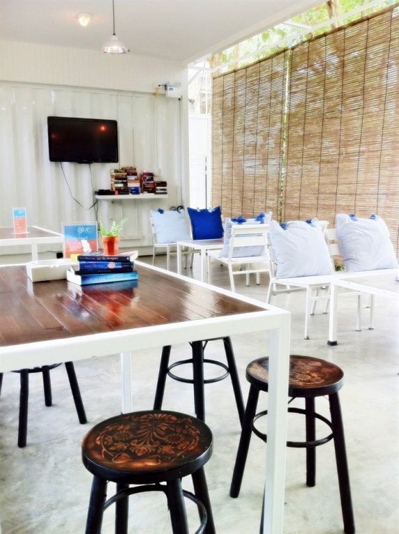 Фото Glur Hostel Aonang