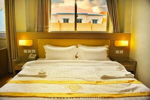 Гостиница Serene Stays Hotel
