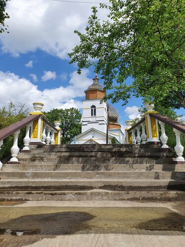 كنيسة أرثوذكسية Nikolaya Chudotvortsa v Ardoni Church ، مقاطعة بريانسك، صورة