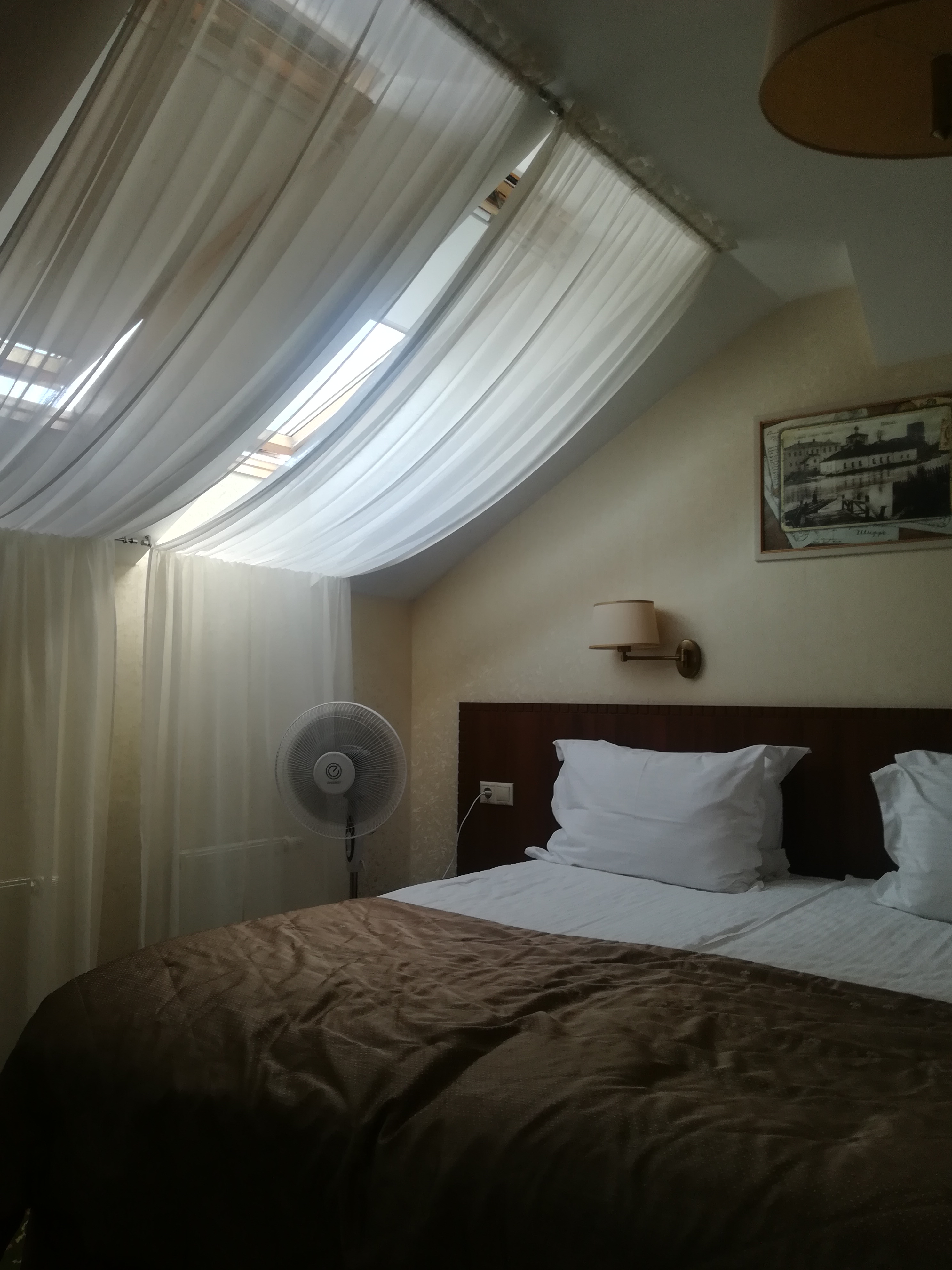 Фото Двор Подзноева, Бизнес корпус