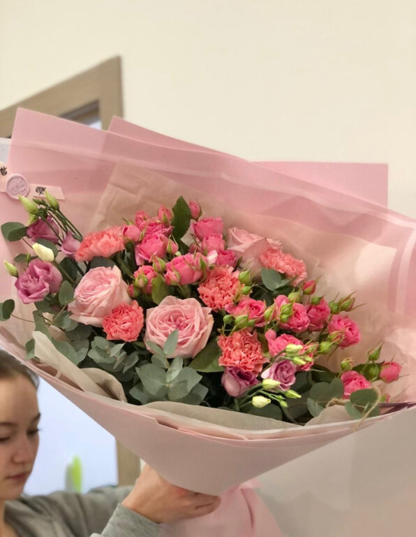 Pionflo ул островского 35 казань фото Бесценный подарок ✨: купить в каталоге "PIONFLO Доставка цветов в Ижевске" ВКонт
