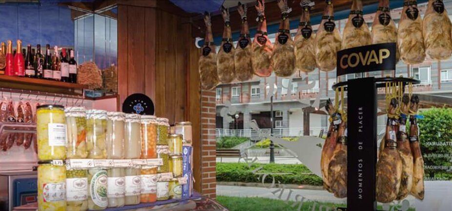 Grocery Atxispe Iberikoak, Basque Country, photo