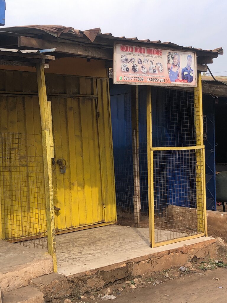 Motorcycle spare parts Akufo Addo Motora, Earth, photo