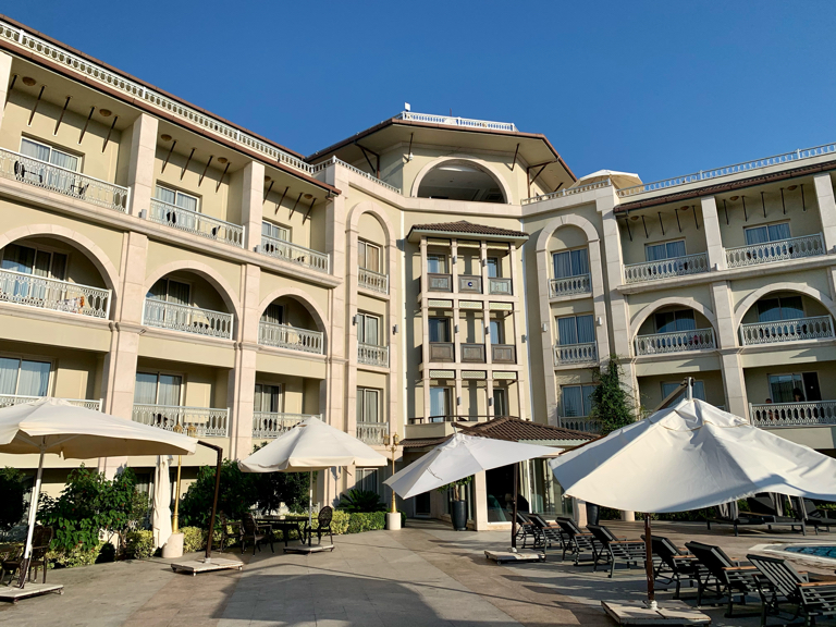 Фото отеля 3