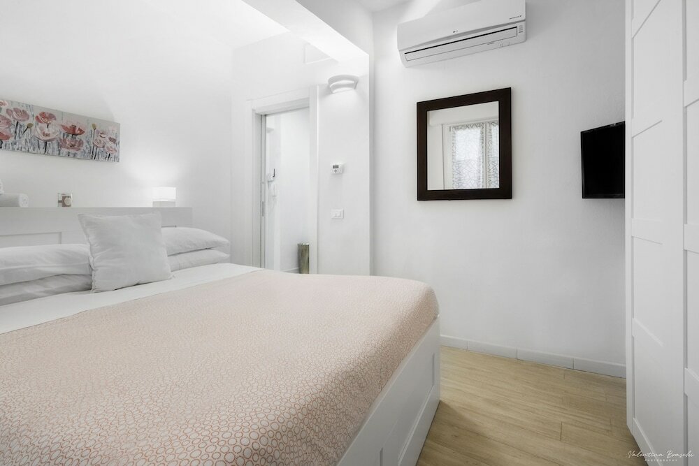 Фото Wine Apartments Florence Masseto