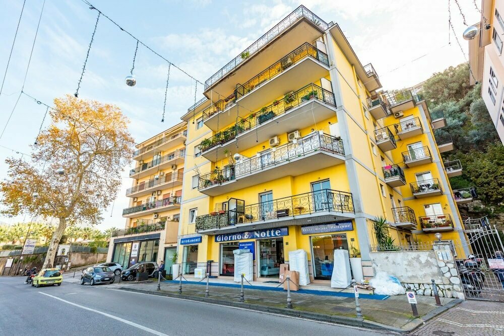 Short-term housing rental Sorrento's House, Campania, photo