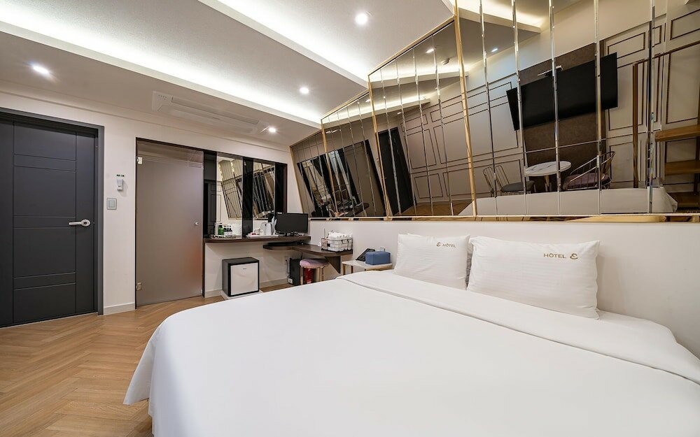 Фото Busan Hadan E Palace Hotel