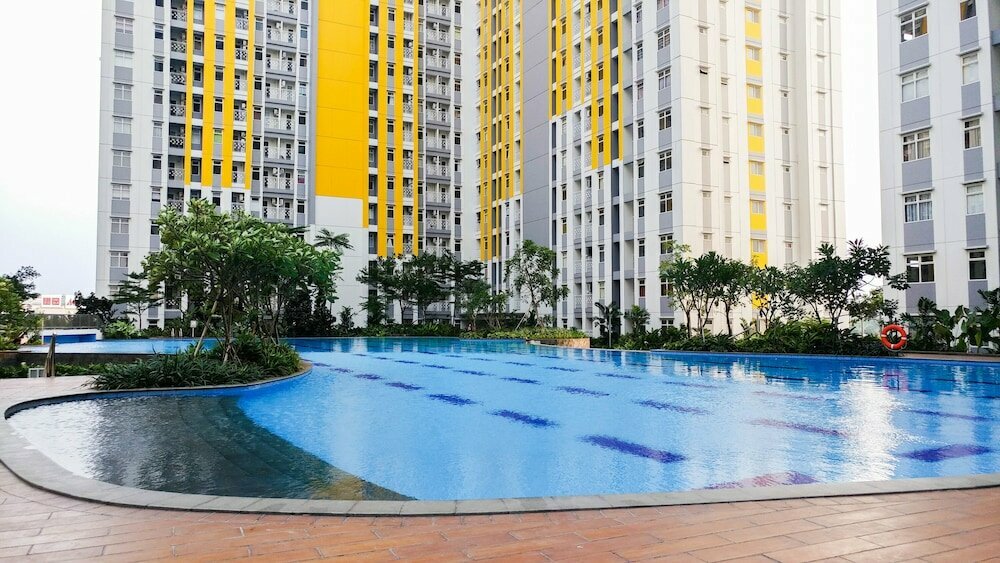 Hotel Minimalist Studio Room at The Springlake Apartment Sumarecon Bekasi, Bekasi, photo