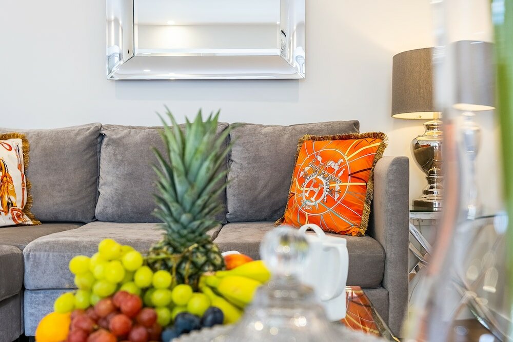 Фото Lak Serviced Apartments