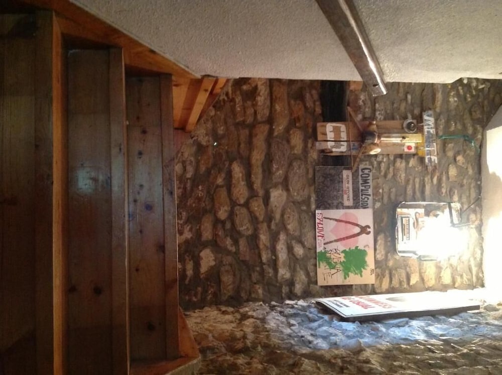 Фото SURFtoLIVE House - Hostel