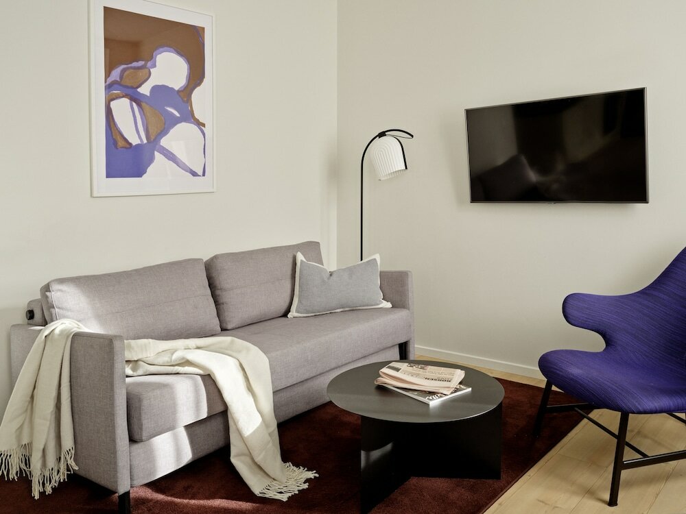 Фото Apēron Apartment Hotel