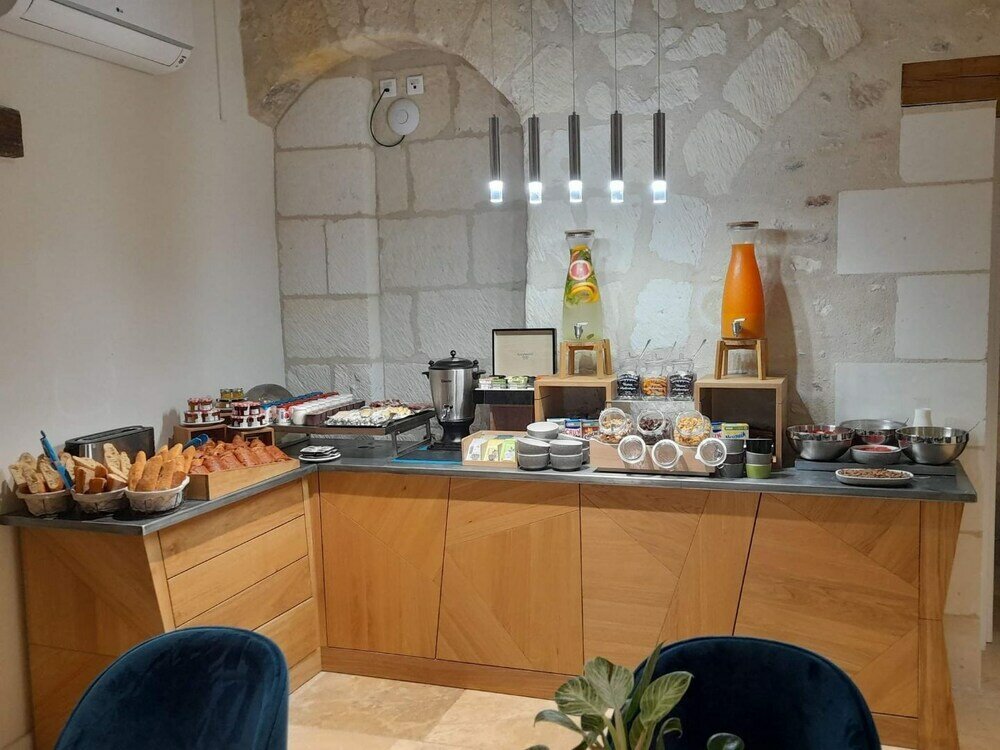 Фото The Originals Boutique, Hôtel Le George, Loches