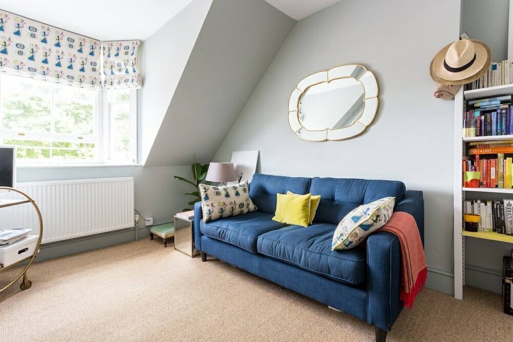 Фото Delightful 1 bed Apartment in Shepherd's Bush