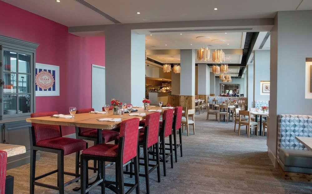 Фото Hilton Philadelphia at Penn's Landing