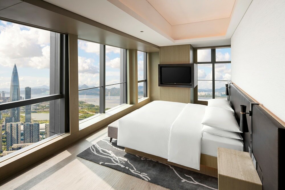 Фото Renaissance Shenzhen Bay Hotel