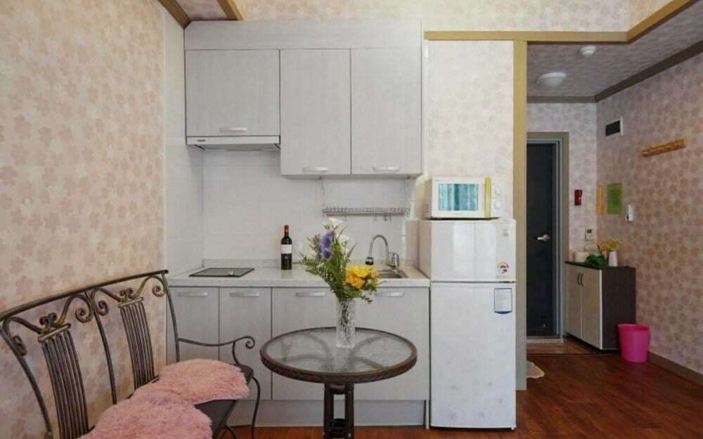 Фото Yeosu Expo Pension Hotel