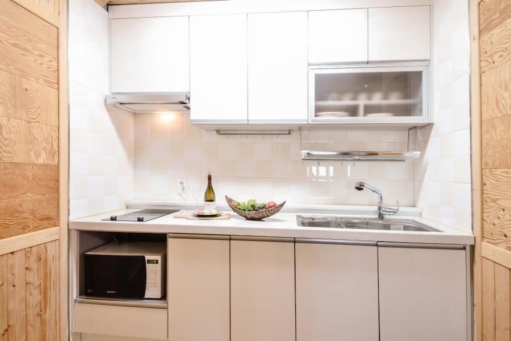 Фото Yeosu Sea and Starnight Pension