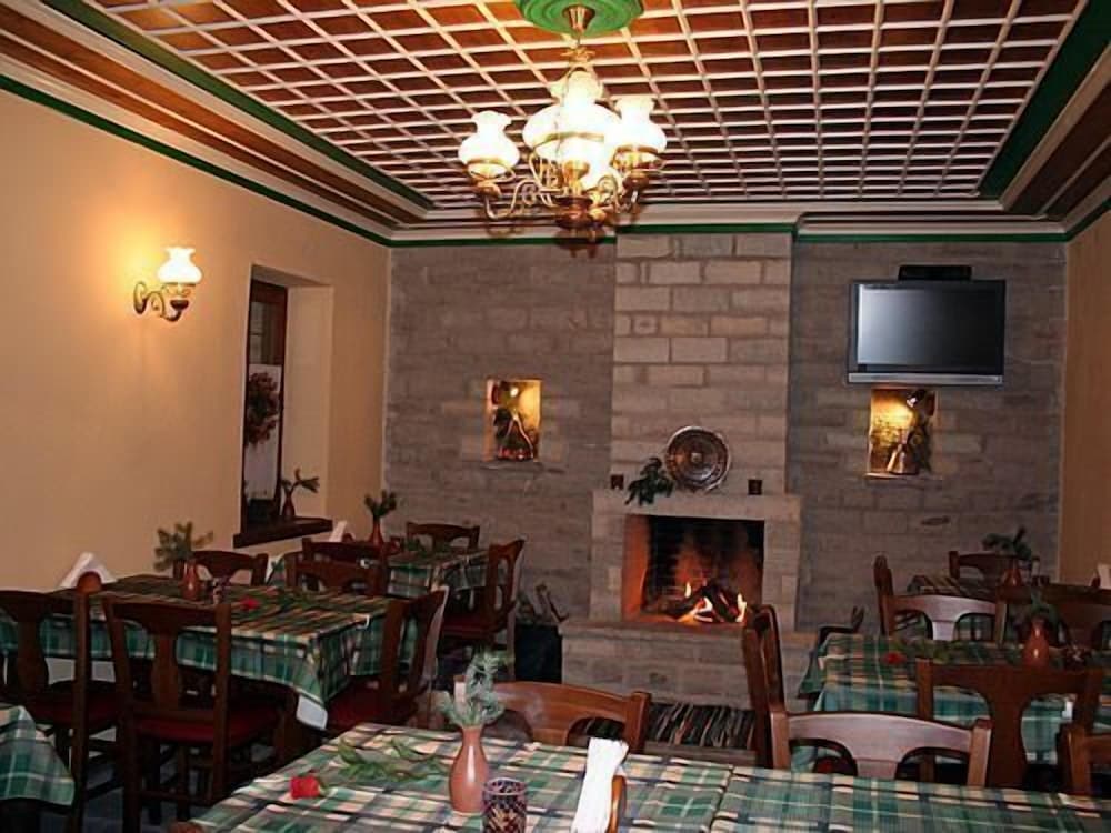 Фото Nikolas Guesthouse