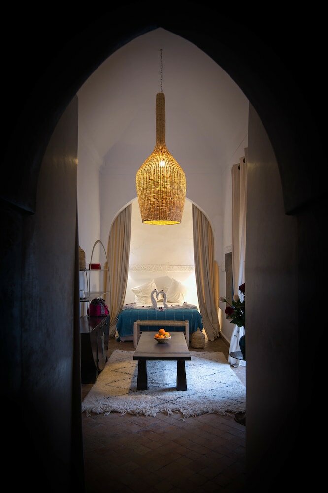 Фото Riad Assala