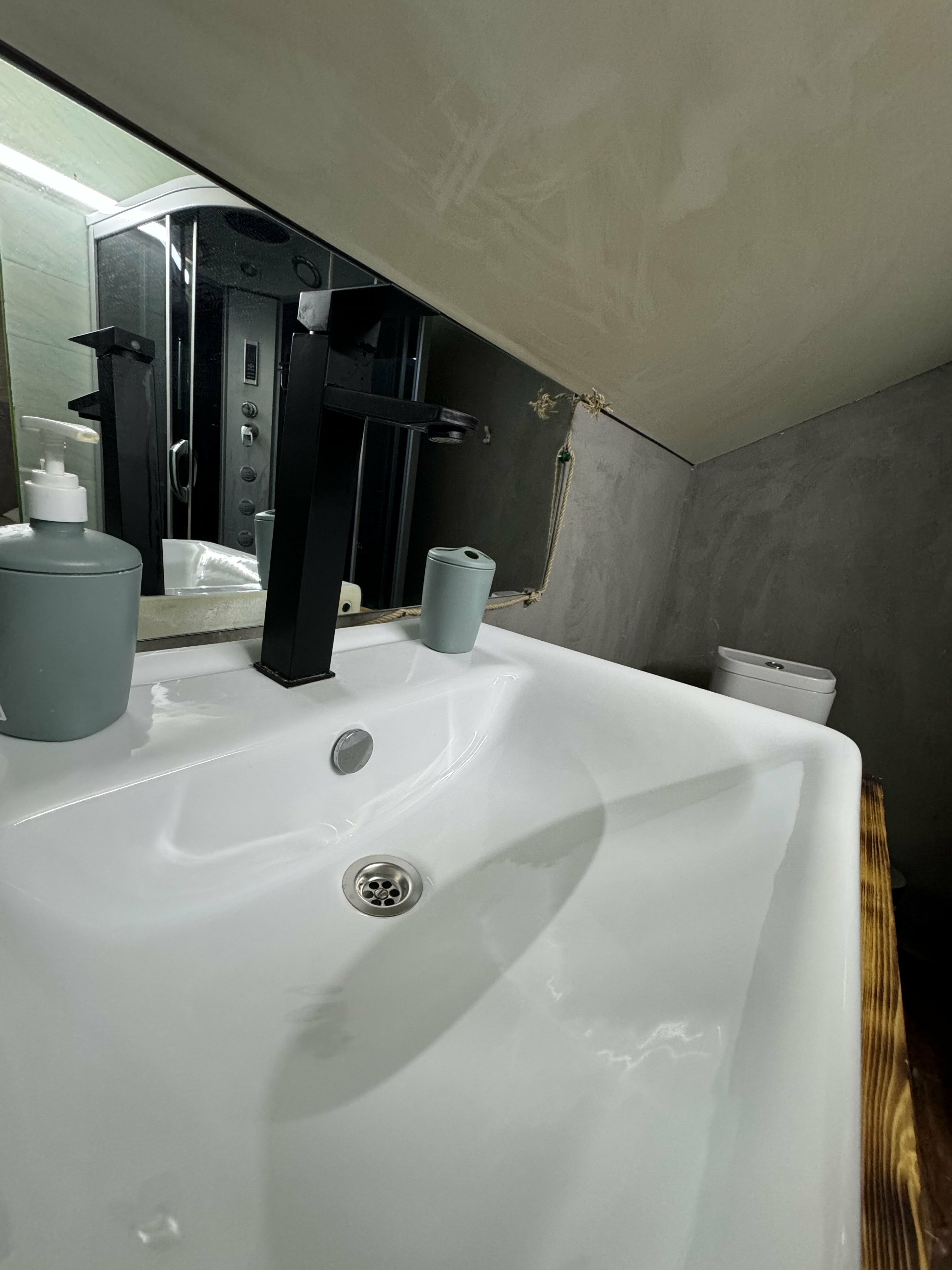 Фото Дом в лесу