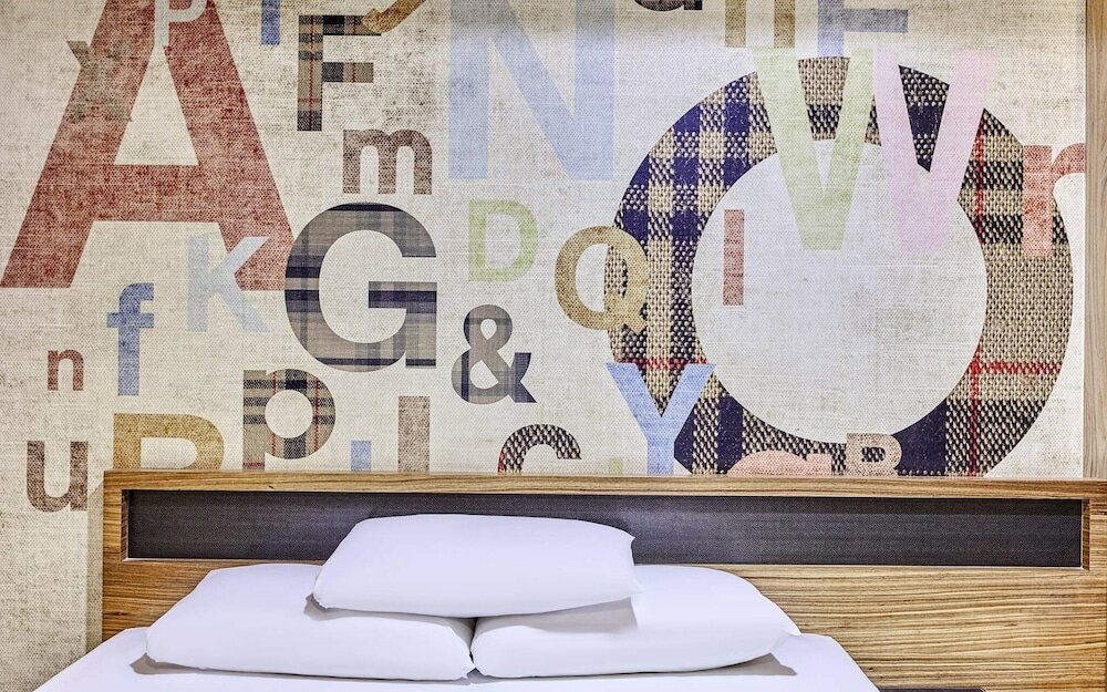 Фото Suwon Orsay Hotel